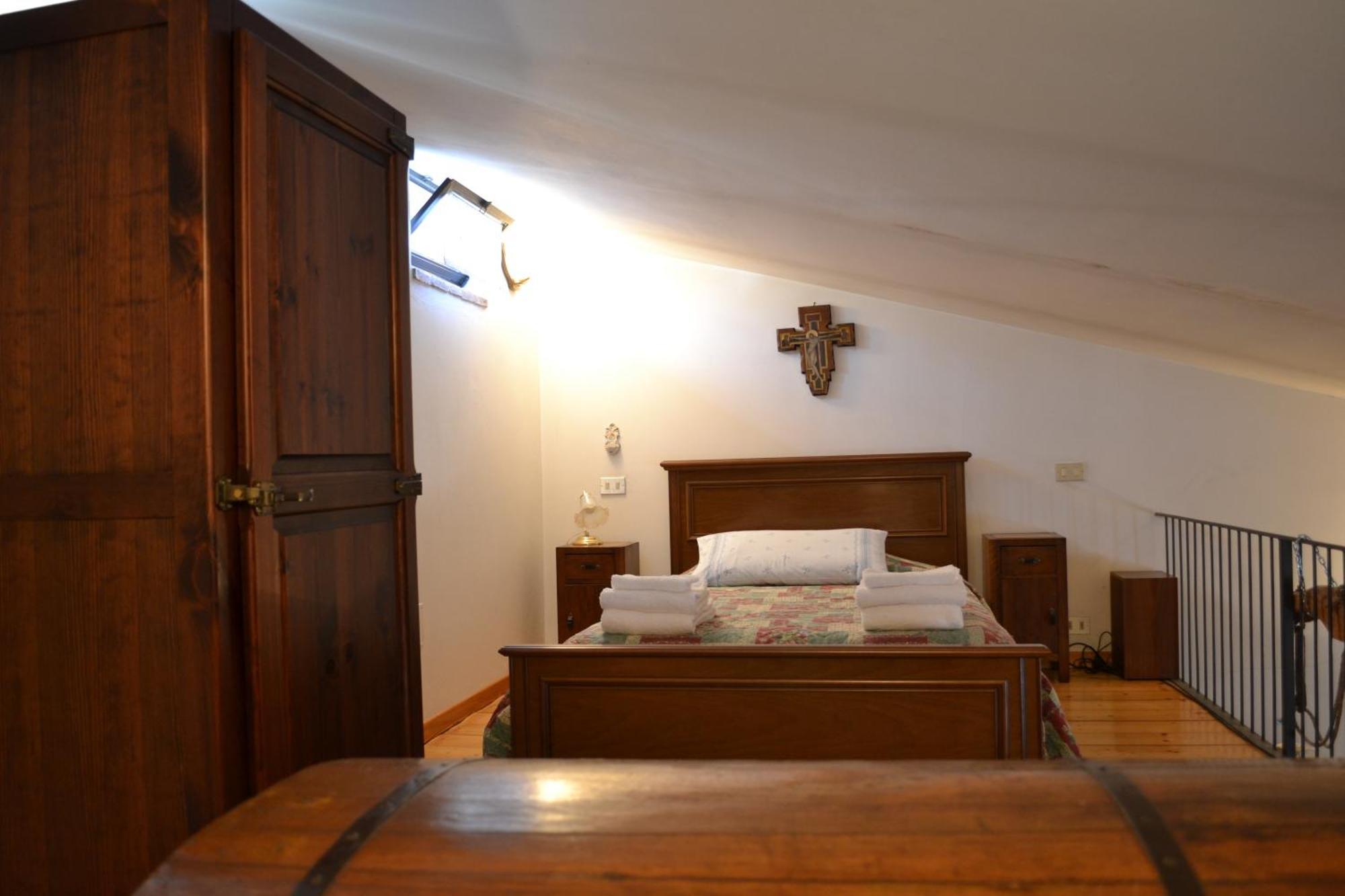 Osteria Carnivora Guest House Gaiole in Chianti Room photo